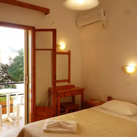 Giannis Appartments 圣佐治欧斯帕贡