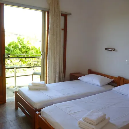 Giannis Appartments * 圣佐治欧斯帕贡