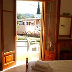 Giannis Corfu *