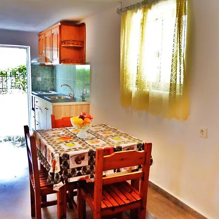 Appartement Giannis Corfu Agios Georgios Pagon