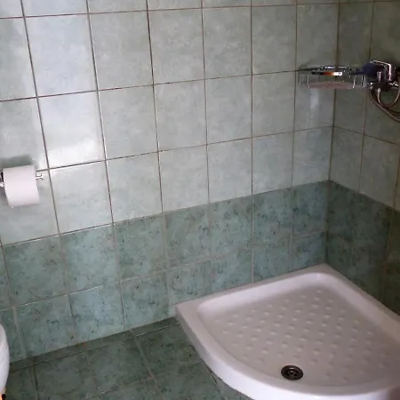 Giannis Apartment *